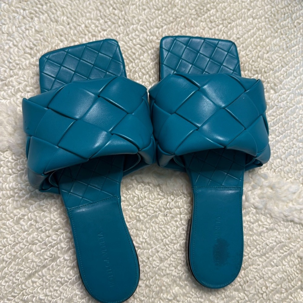 Bottega Veneta Lido sandals